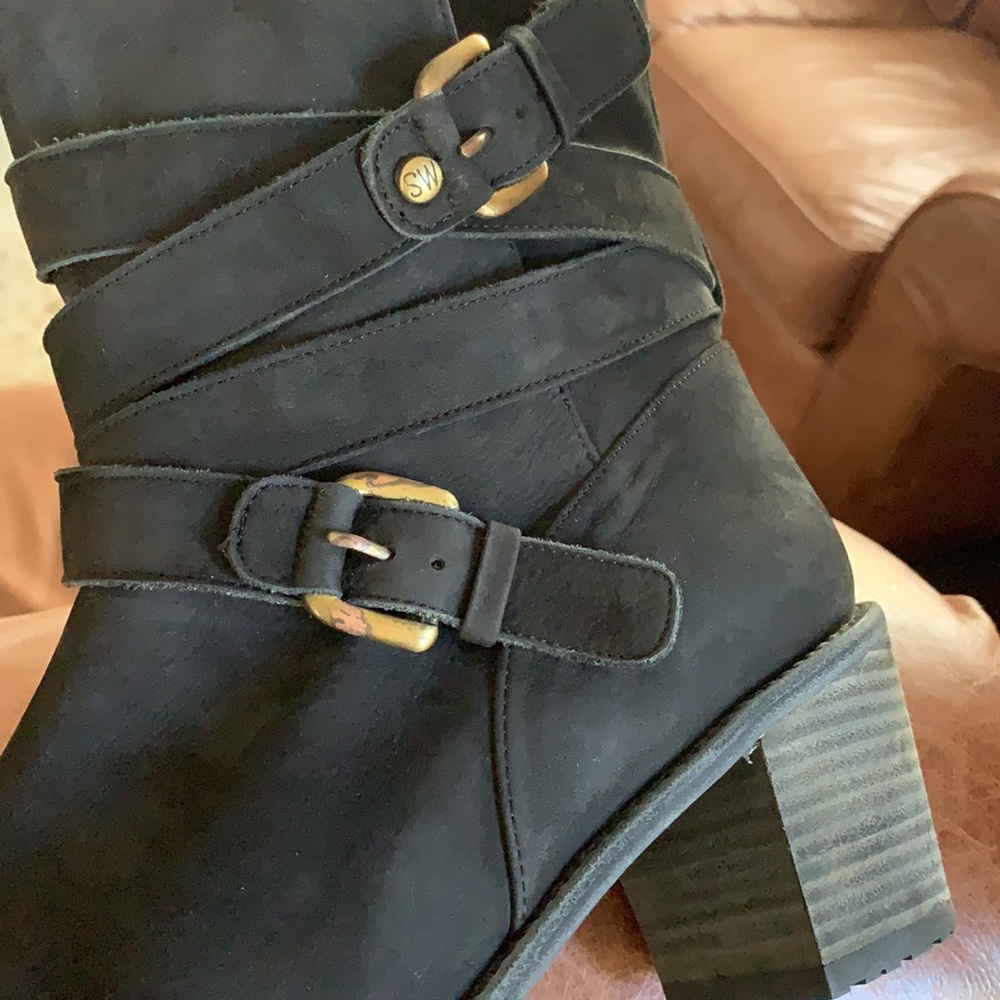 NWOT STUART WEITZMAN Pull-On Boots Sz 9.5M Black